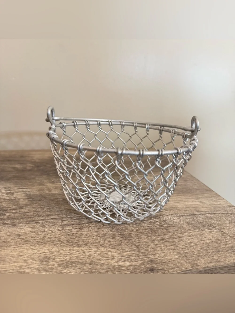 Small Silver Wire Basket Made in India 5.5x3.5” has Handle Chainlink